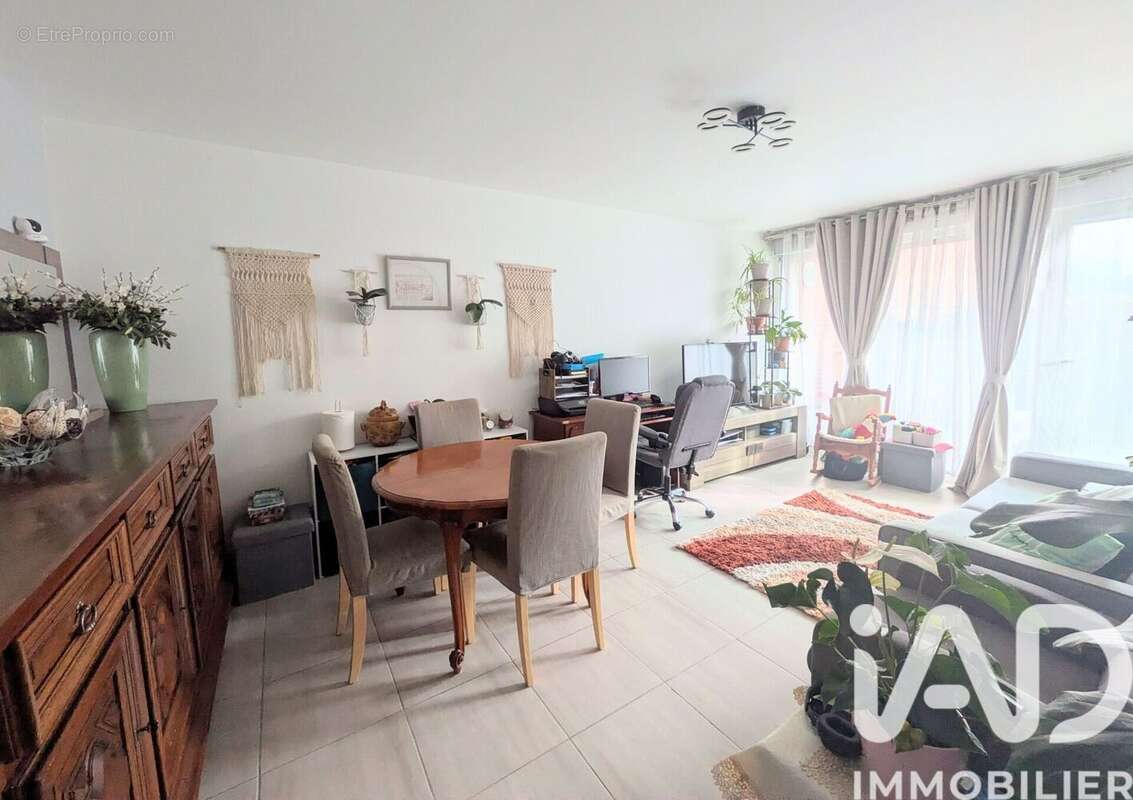 Photo 2 - Appartement à CHELLES