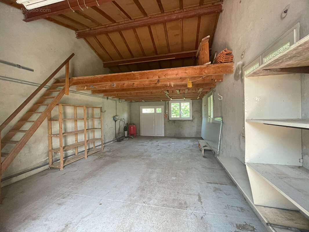 Maison à BOURCEFRANC-LE-CHAPUS