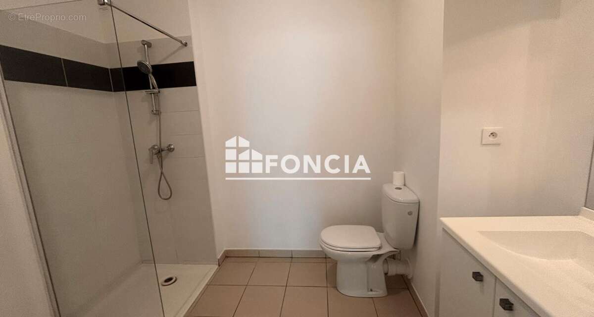 Appartement Deux Pièces avec Place de Parking en sous-sol - photo 6