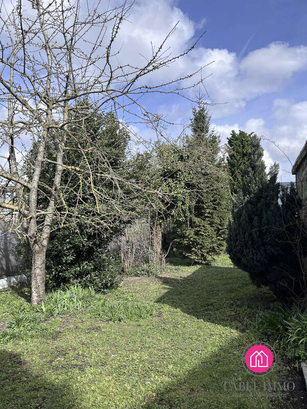 Maison à LIEU-SAINT-AMAND