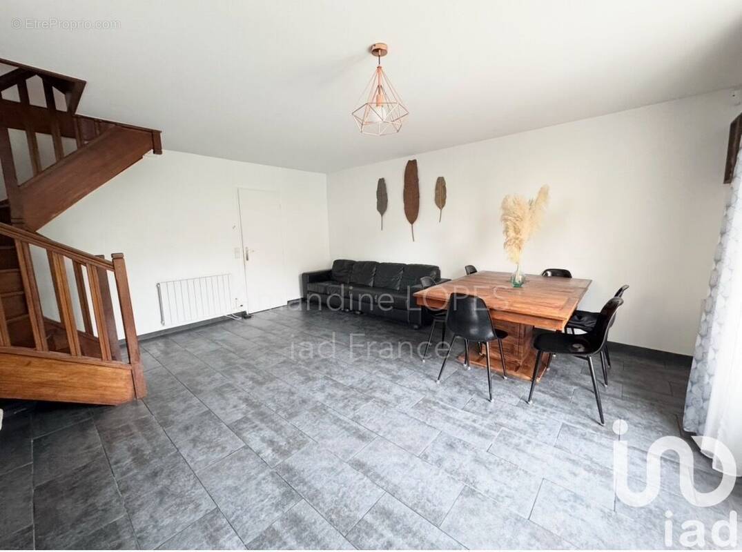 Photo 1 - Maison à LIMEIL-BREVANNES