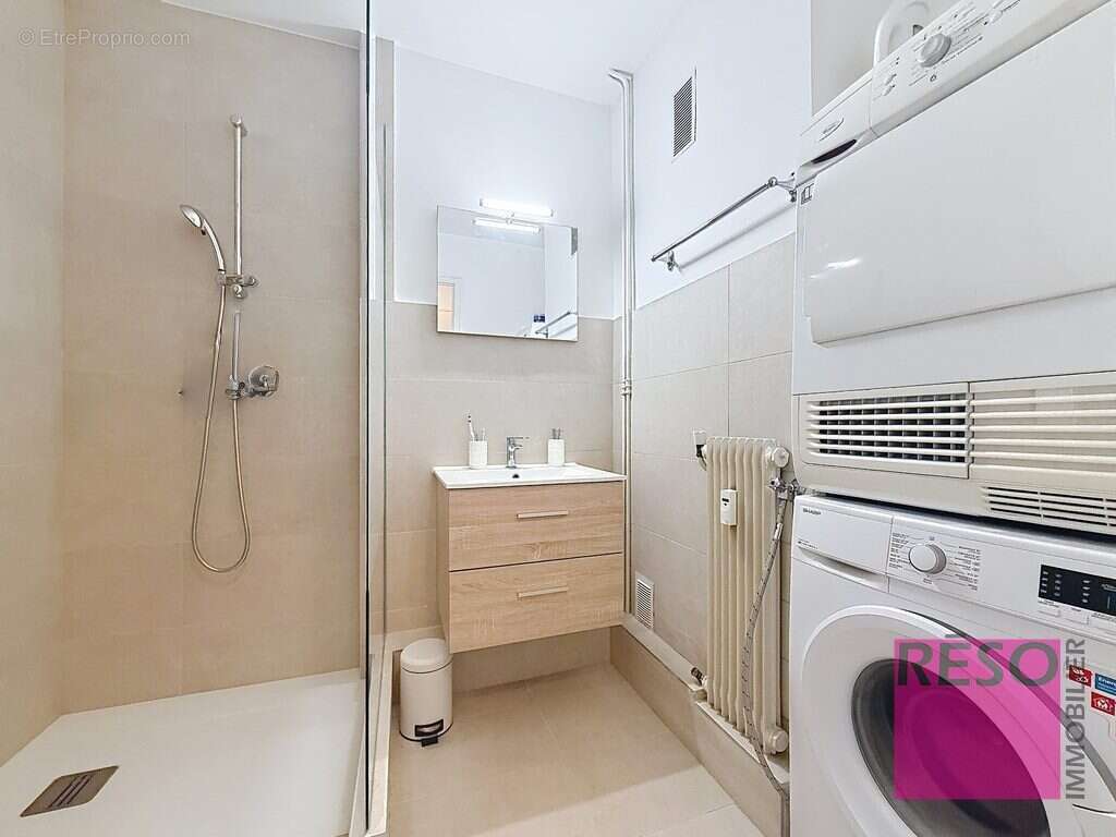Appartement à AMBILLY