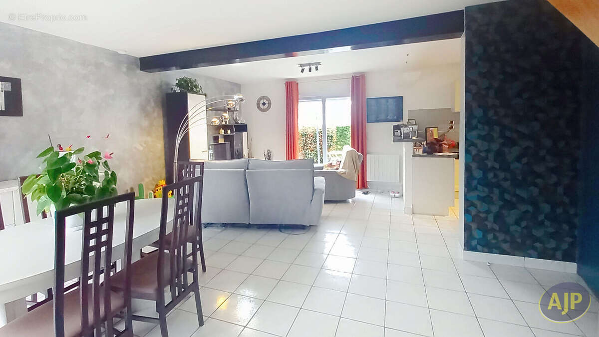 Maison à LA MEILLERAYE-DE-BRETAGNE