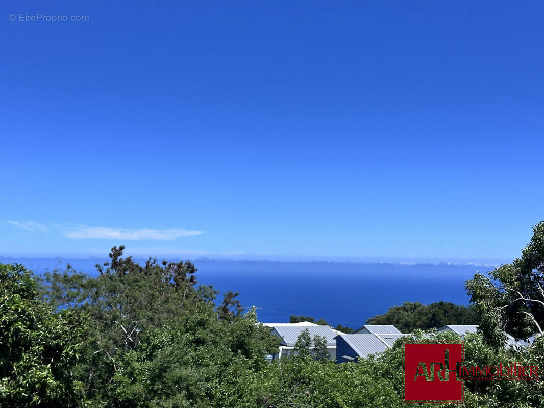 Terrain à SAINT-PAUL