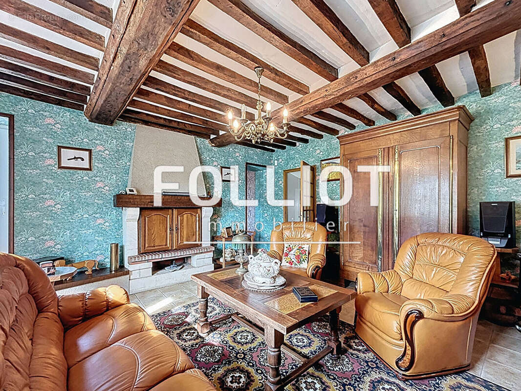 Maison à CESNY-BOIS-HALBOUT