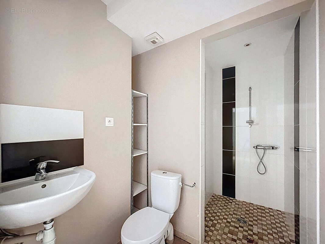 Maison à SAINT-VULBAS