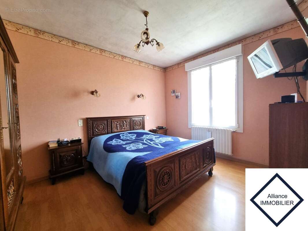 Maison à SAINT-MEEN-LE-GRAND