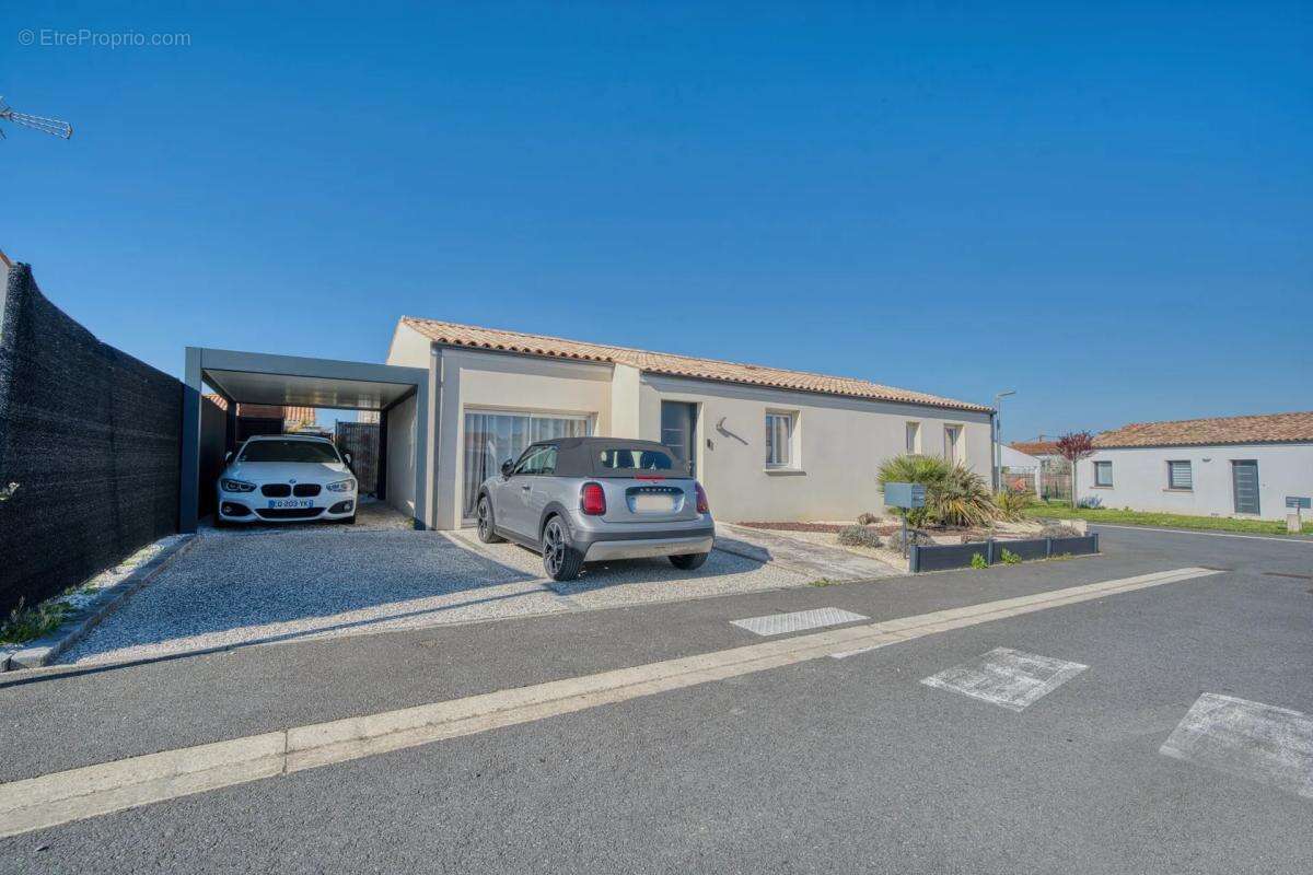 Maison moderne 95m² avec jardin et piscine à Saint-Agnant - photo 25