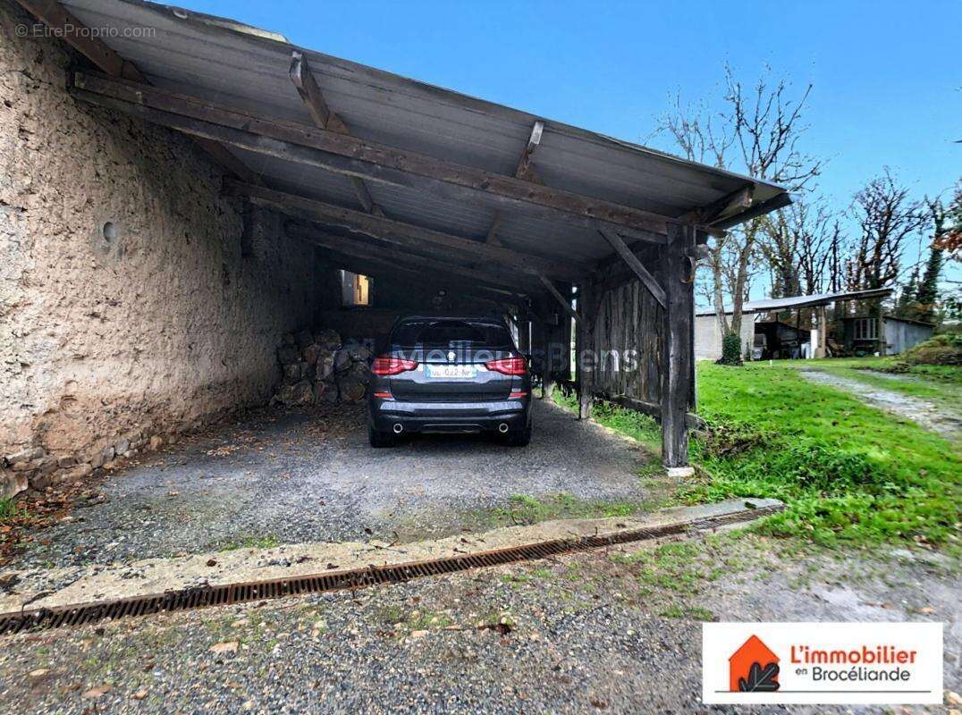 Maison à PLELAN-LE-GRAND