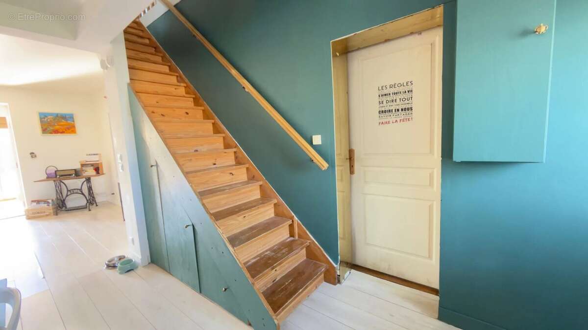 Maison à SAINT-PARRES-AUX-TERTRES