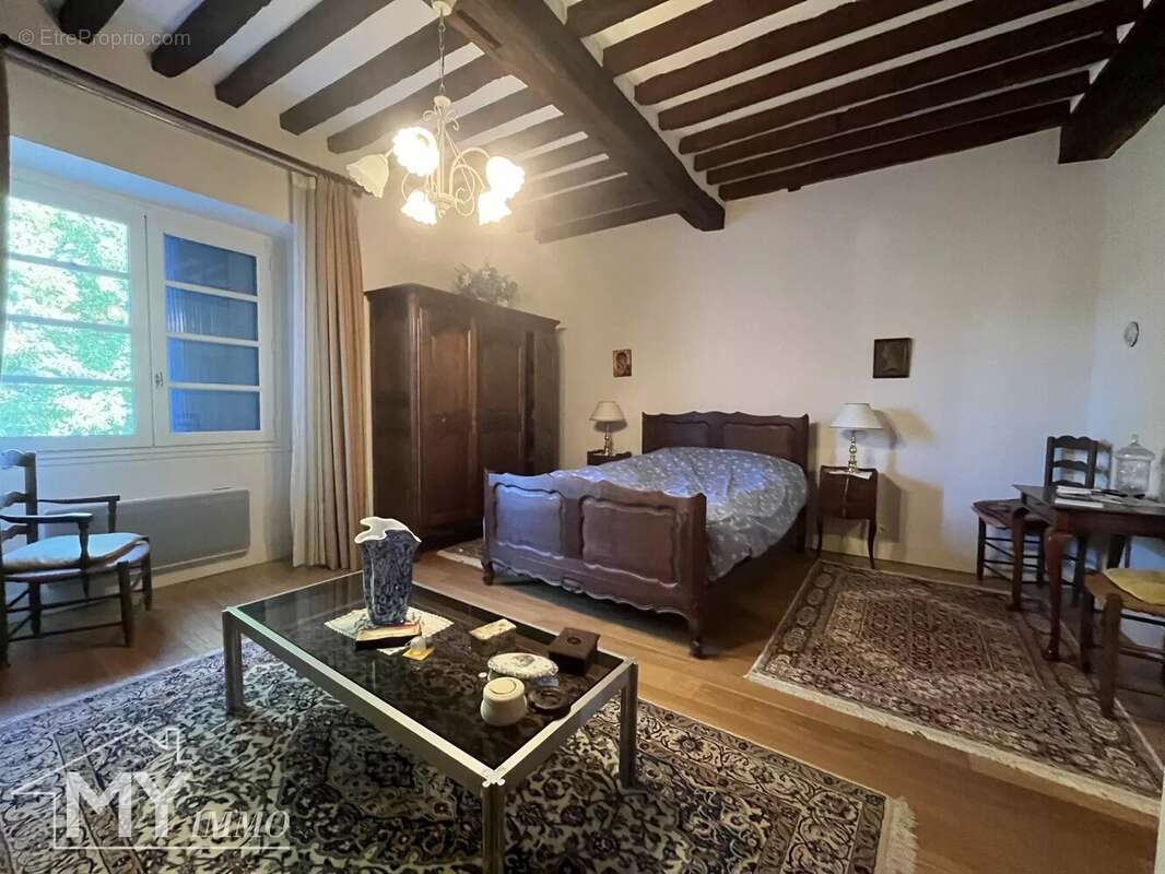 Saint antoine de breuilh : maison de village - photo 13