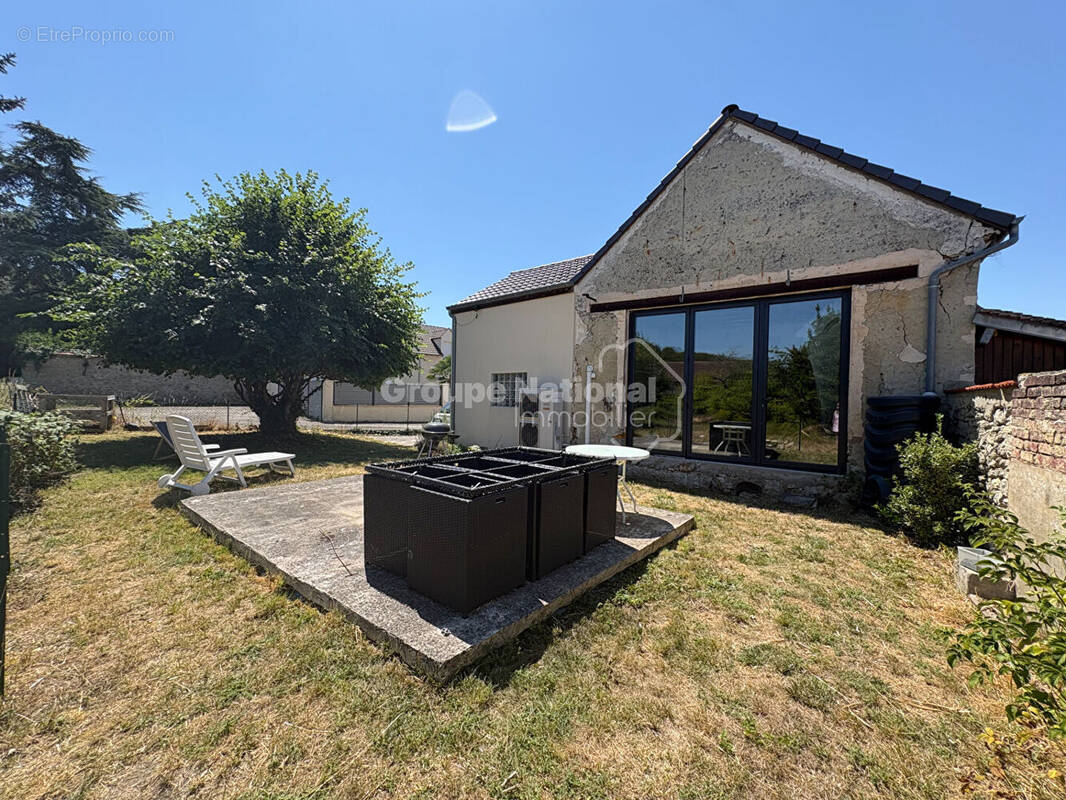 Maison à AMBLAINVILLE