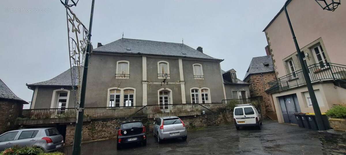 Maison à VOUTEZAC