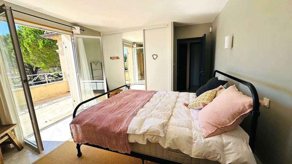 Maison à VAISON-LA-ROMAINE