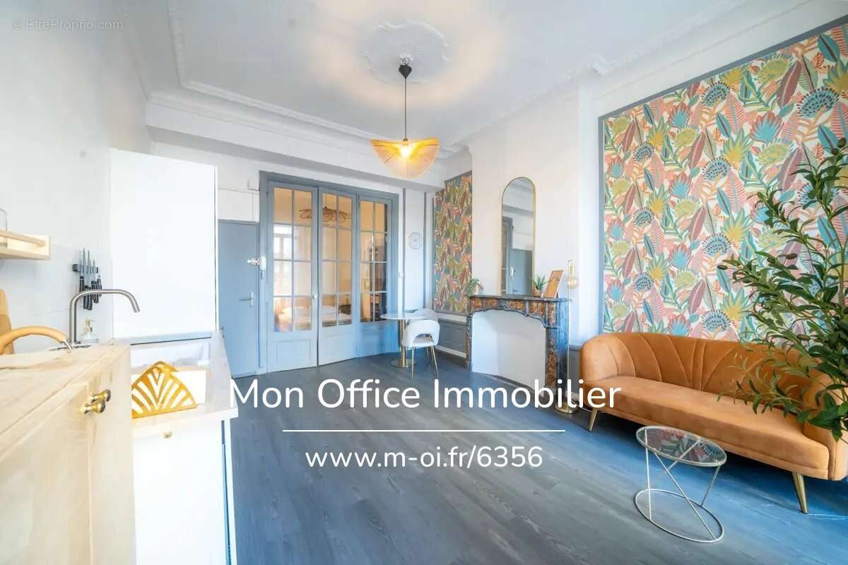Appartement à MARSEILLE-1E