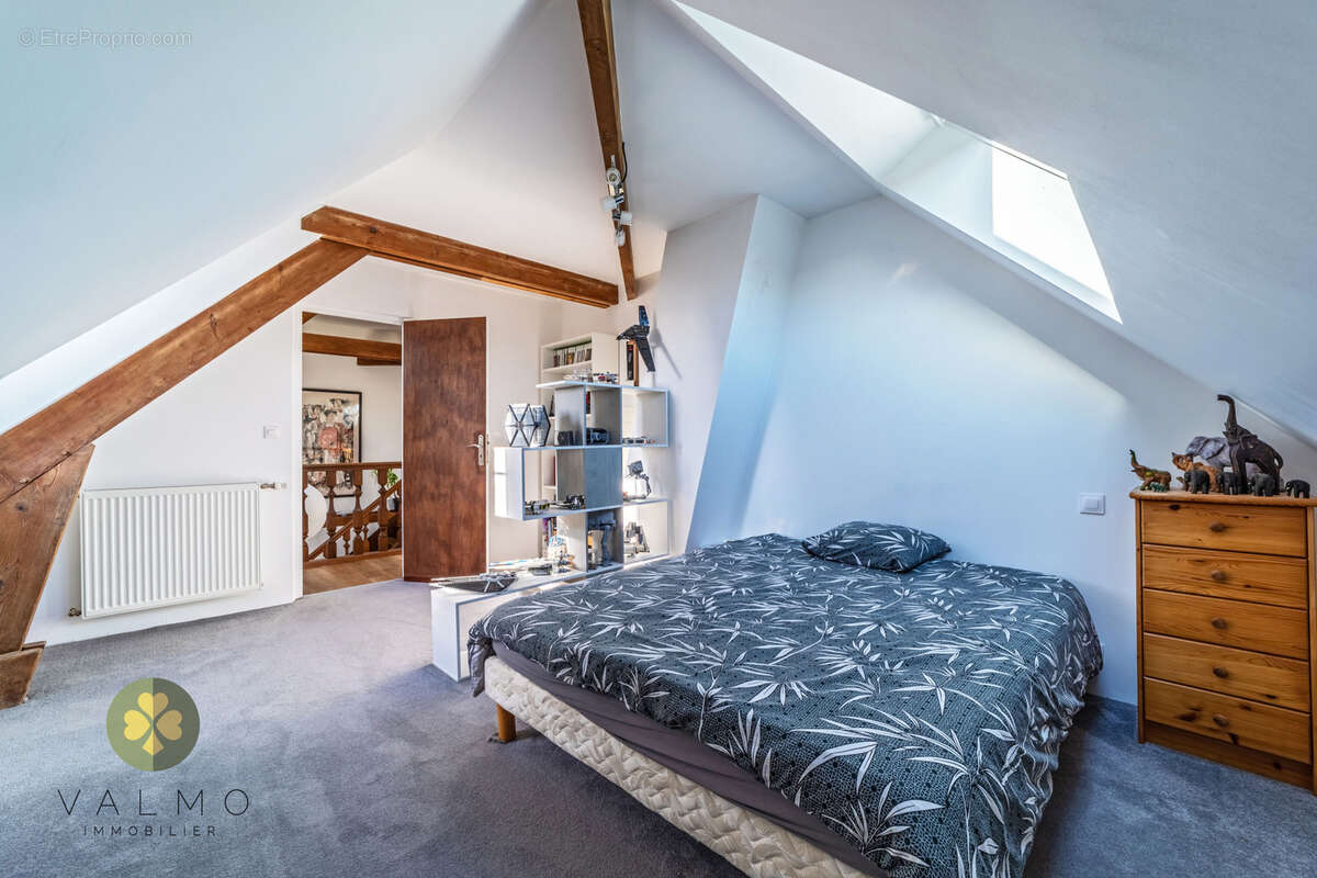 Maison à THOIRY