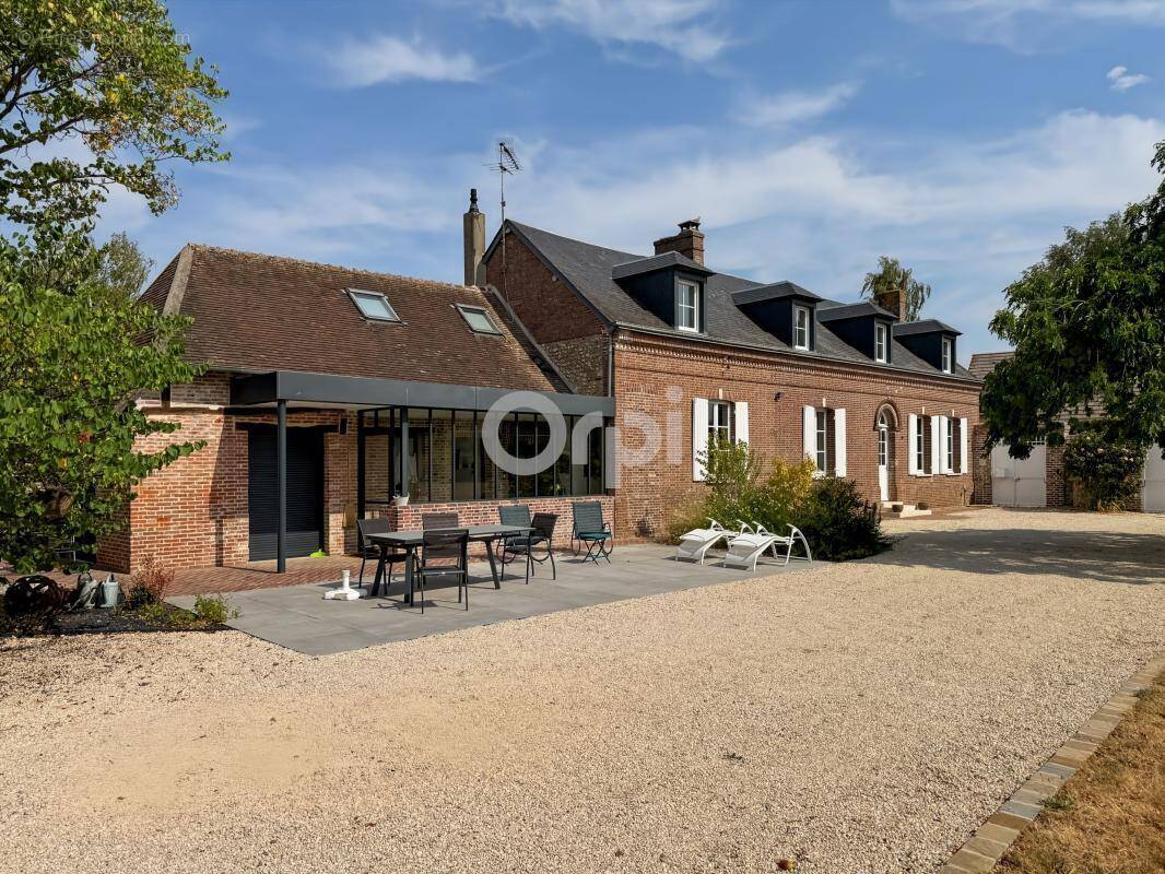 Maison à AVRILLY
