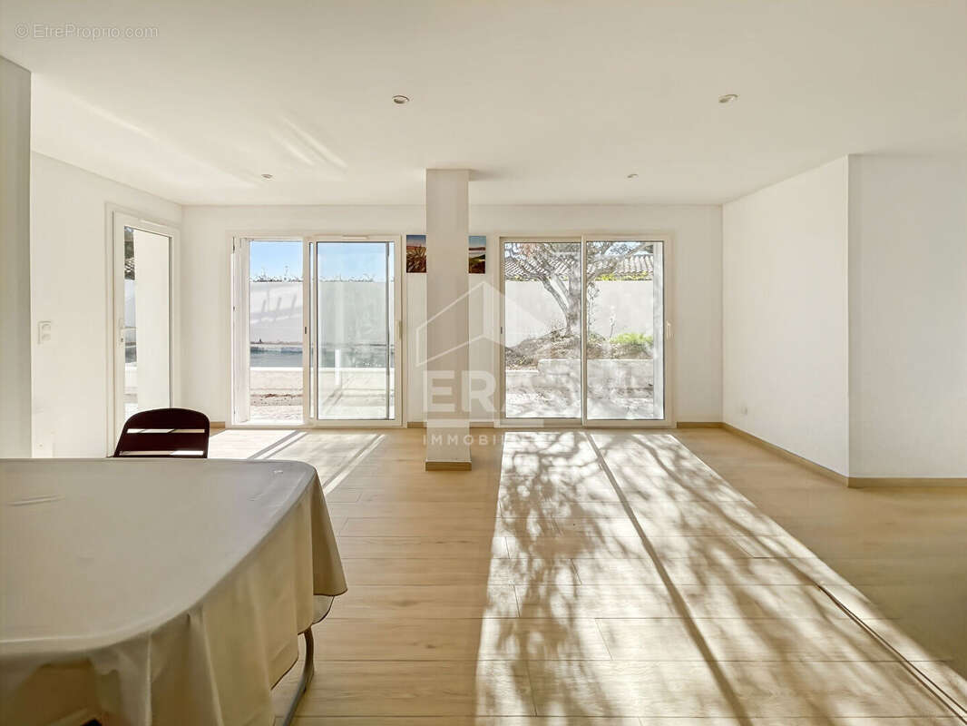 Maison à CARRY-LE-ROUET