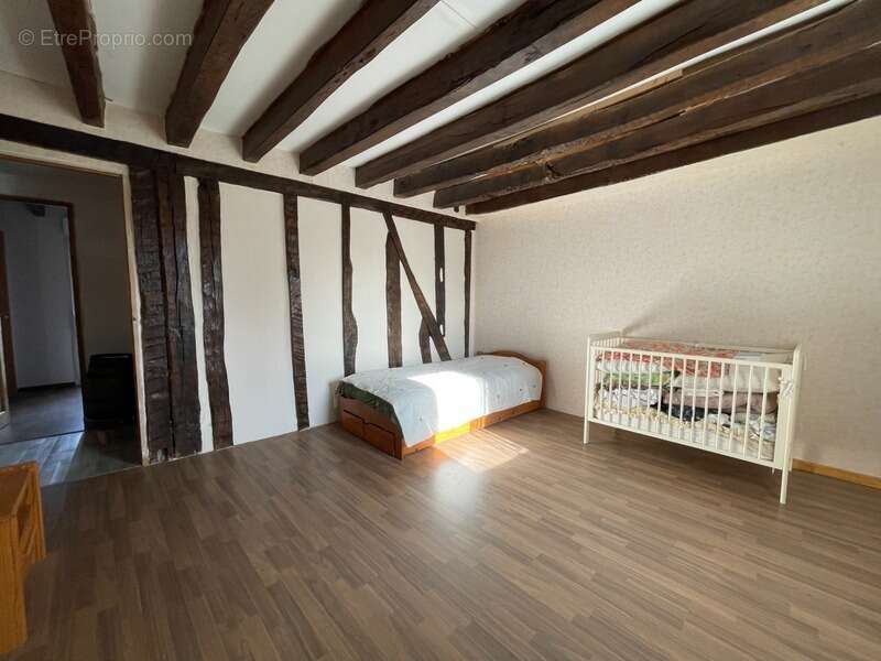 Maison à ARNAC-LA-POSTE