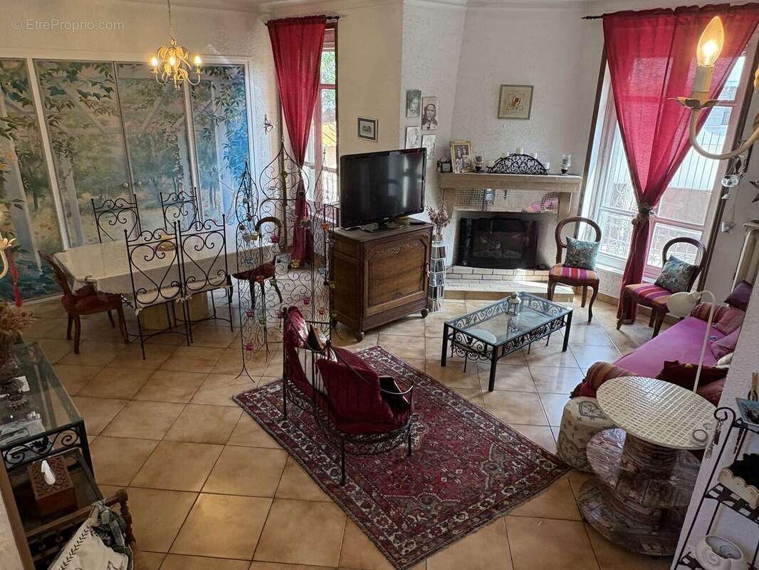 Maison 120 m² à Villeurbanne  - photo 3