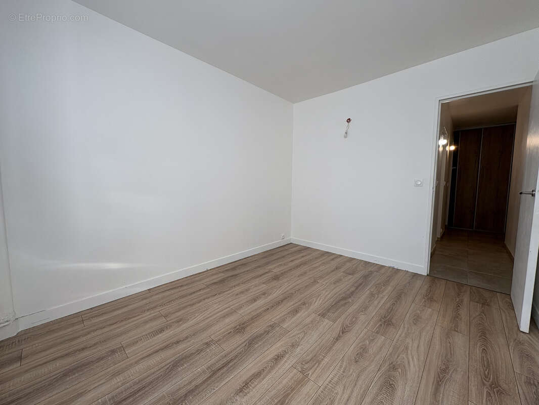 Commerce à JOINVILLE-LE-PONT