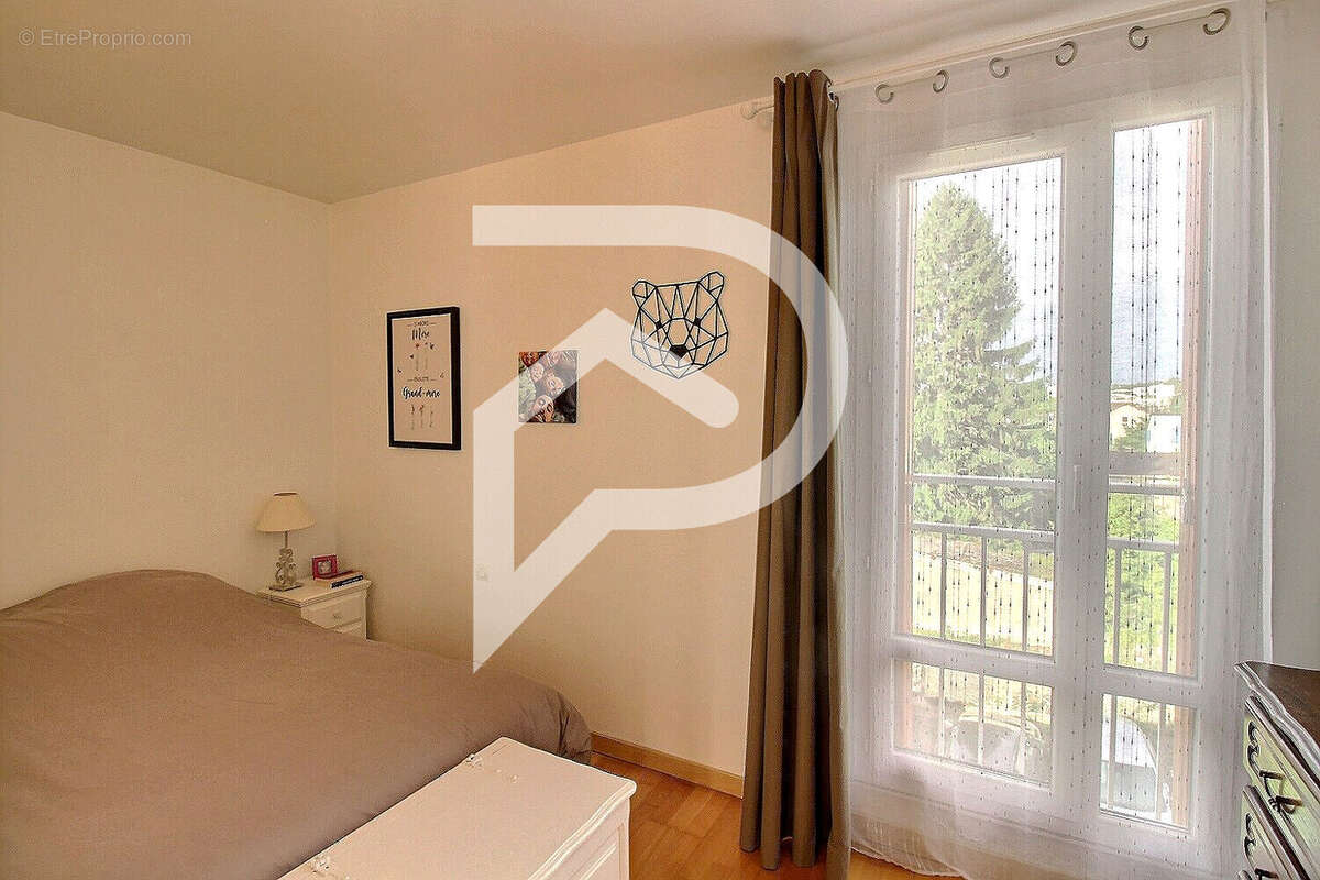 Appartement à LIMEIL-BREVANNES