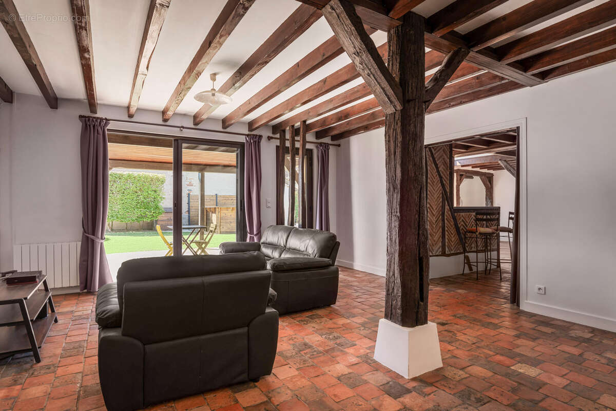 Maison à COSNE-COURS-SUR-LOIRE