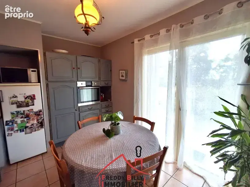 Pavillon plain pied 3 ch + sous-sol + grand bâtiment sur 10088 m2 - photo 12