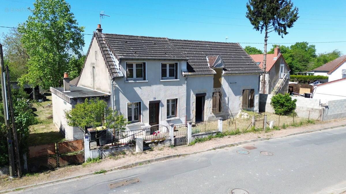 Maison à IMPHY