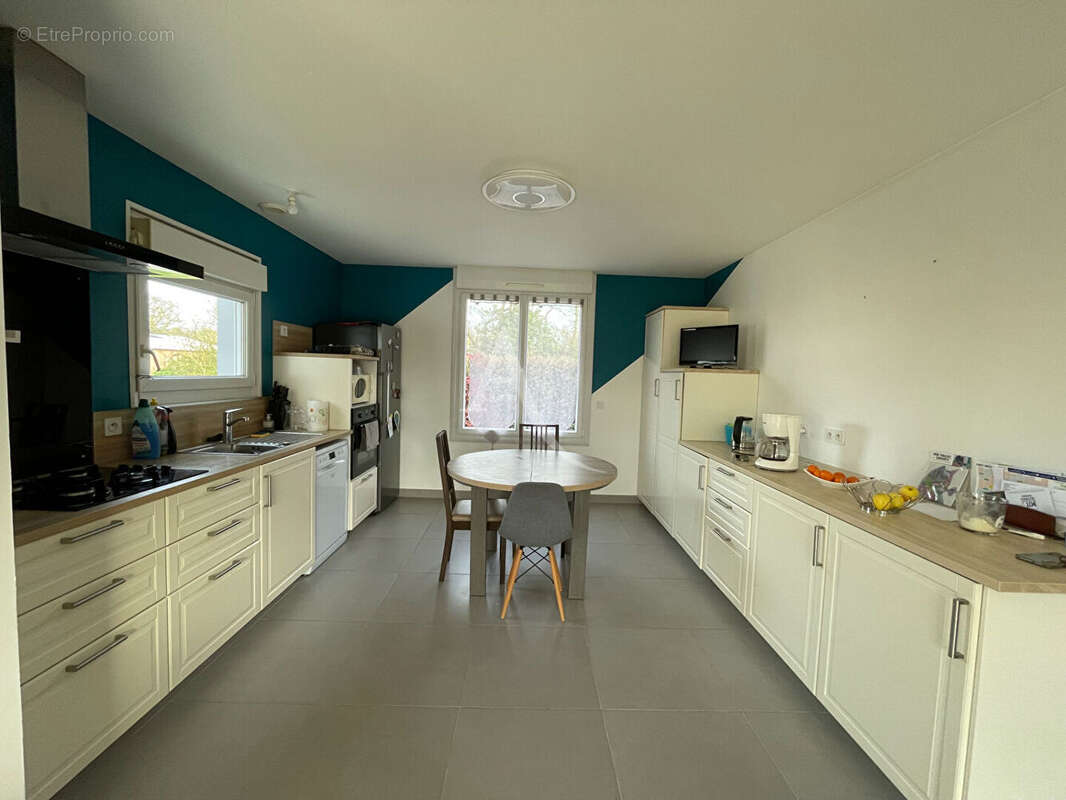 Maison à SAINT-LUMINE-DE-COUTAIS