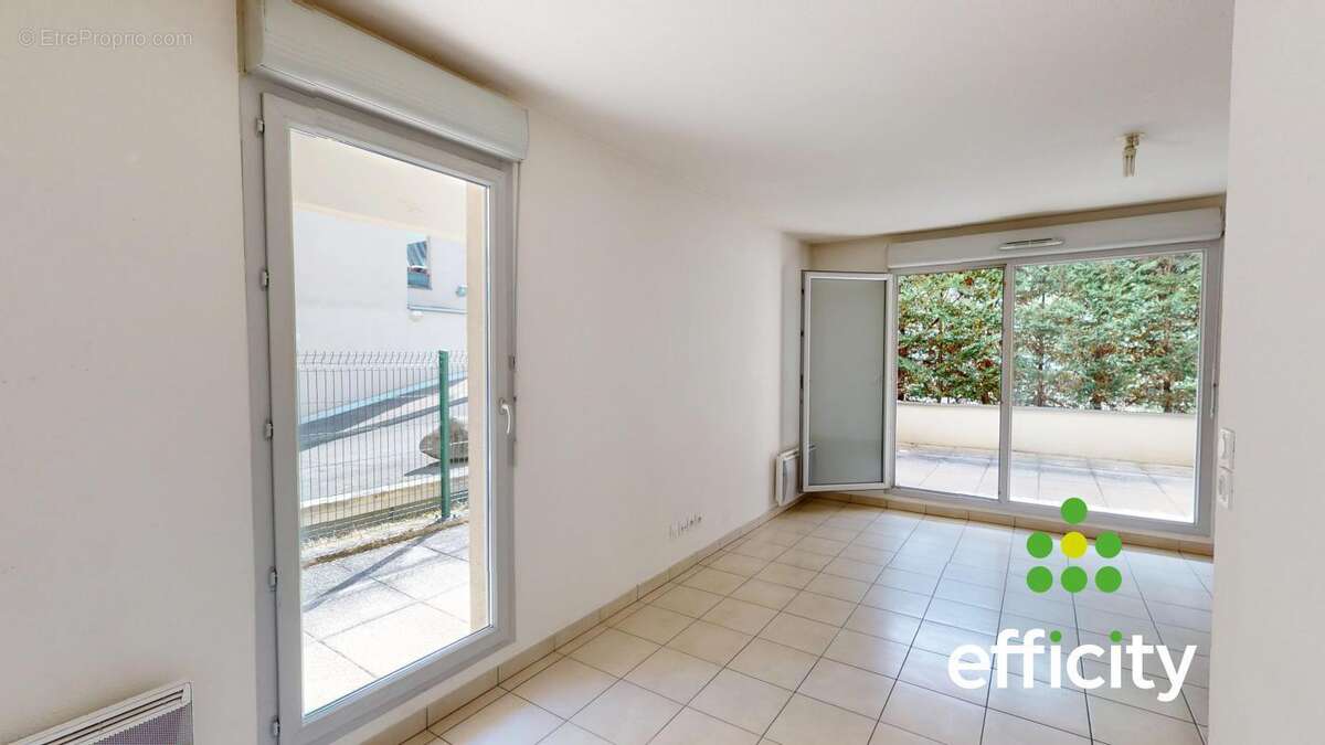 Appartement à OULLINS