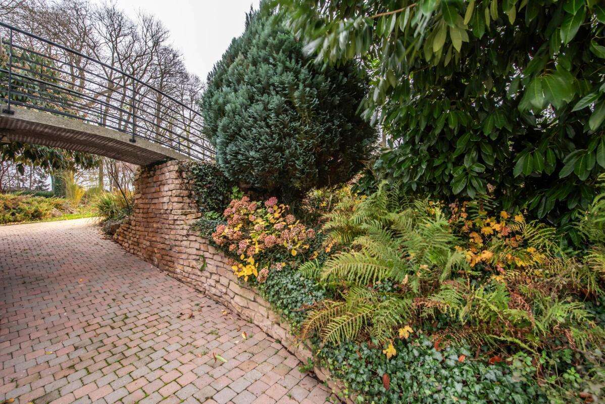 Maison 696 m² à Caudry  - photo 18