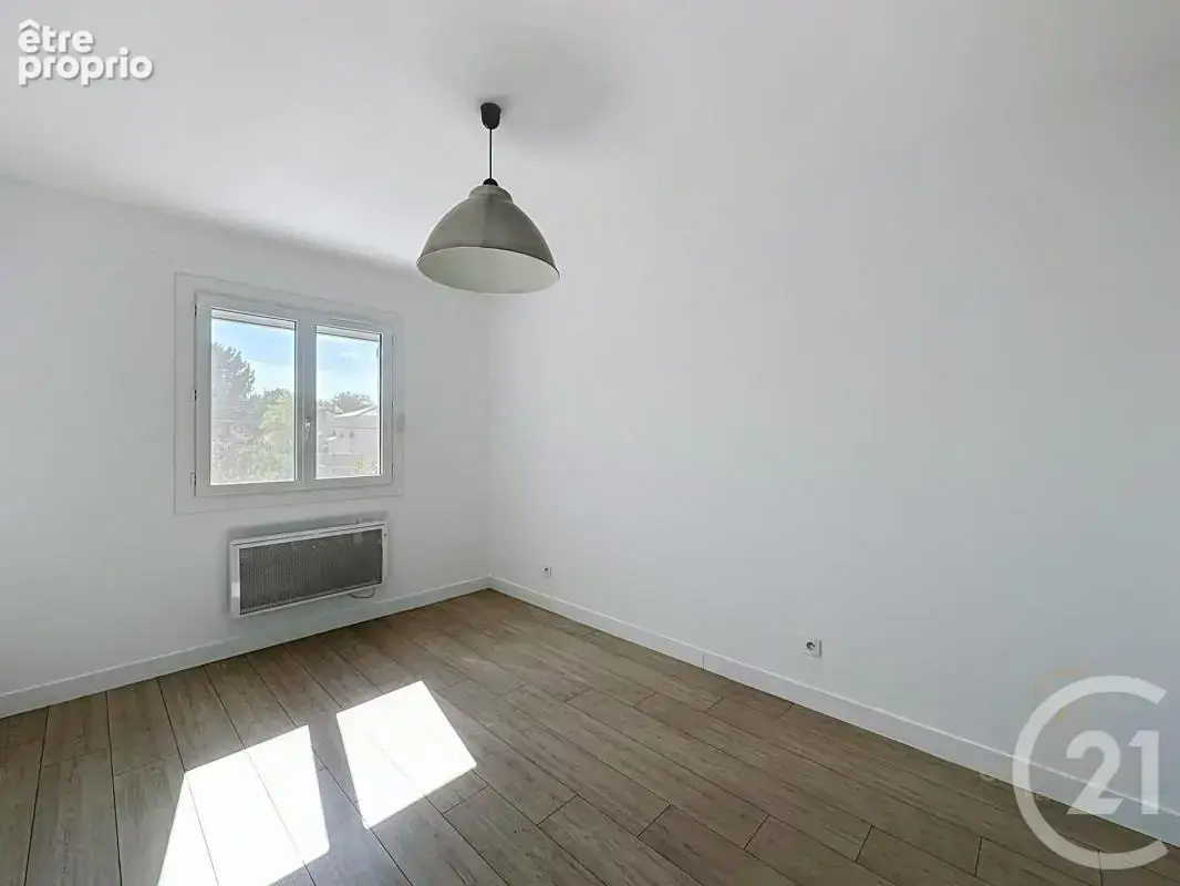 Maison 7 pièces 152 m² à vendre à Grigny (69520) - photo 15