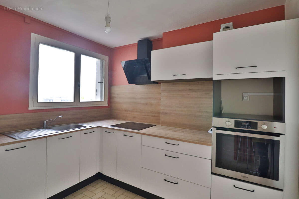 Appartement à SAINT-ANDRE-LES-VERGERS