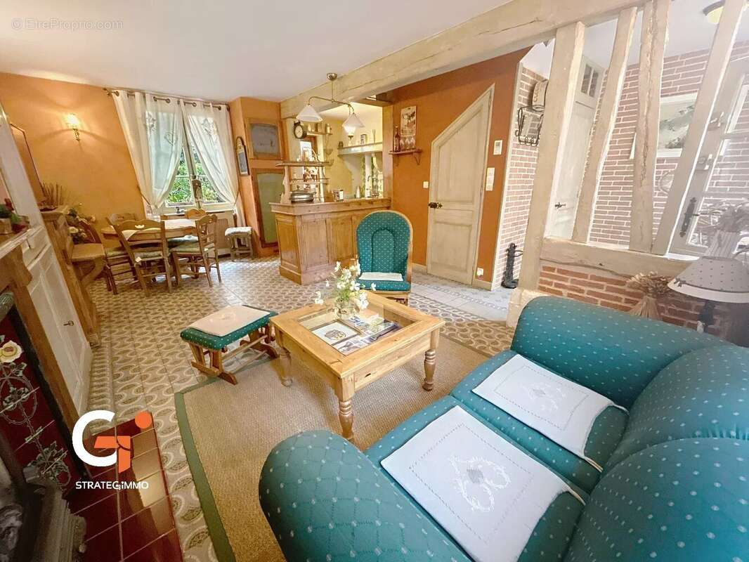 Maison à LA BOUILLE