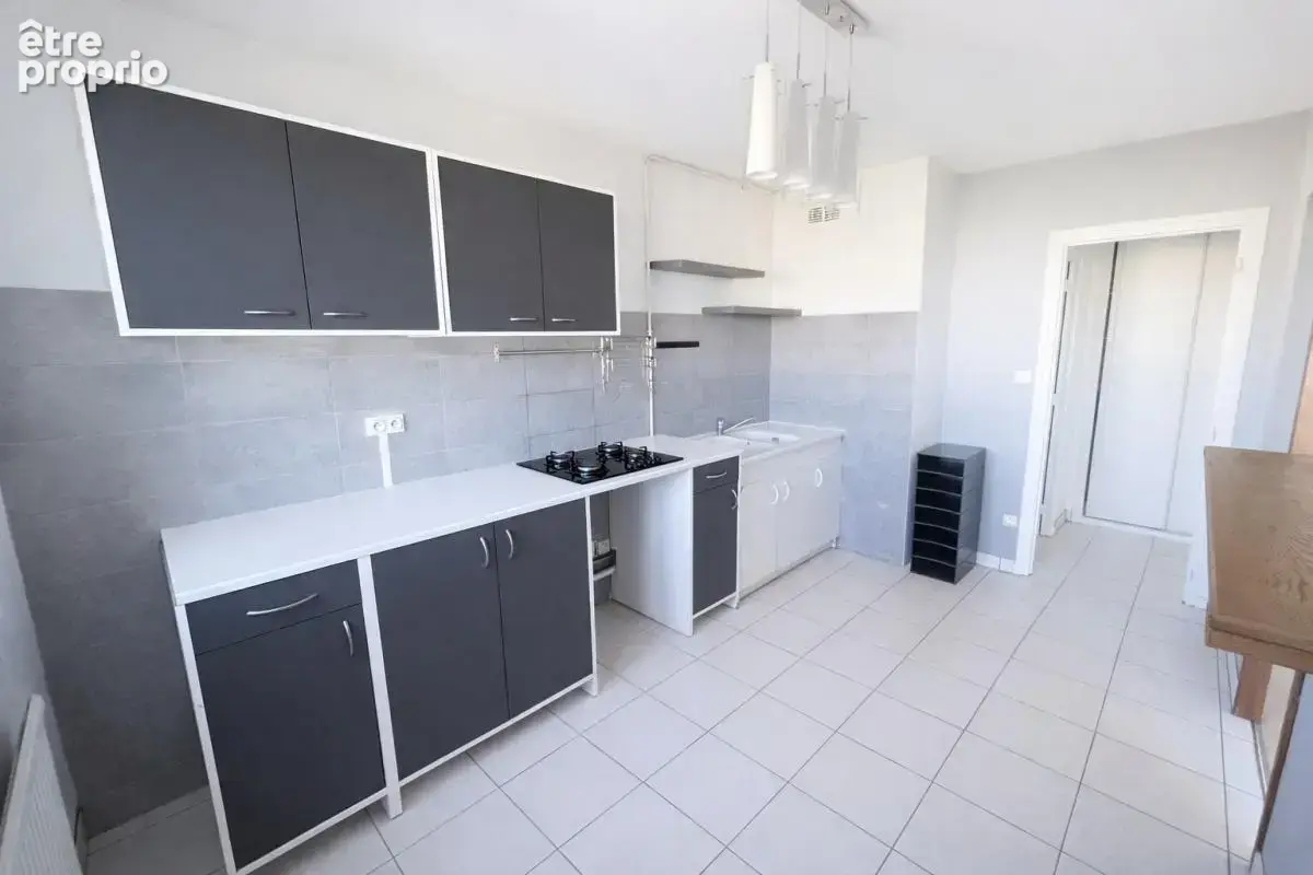 Appartement T2 - Quartier Drapeau - DIJON - photo 4