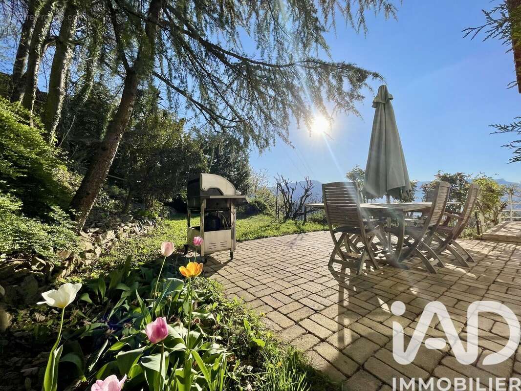 Maison 254 m² à Venon  - photo 6
