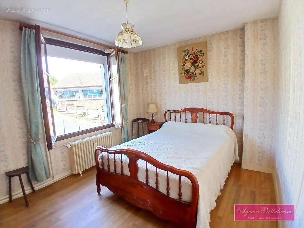 Maison 84 m² à Breteuil  - photo 4