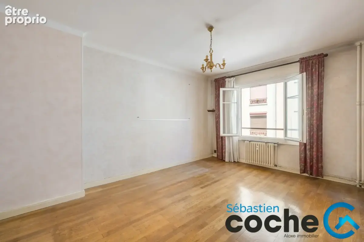 Exclusivité de 81m2 Place Jean Macé Lyon 7 - Possibilité Garage - photo 10