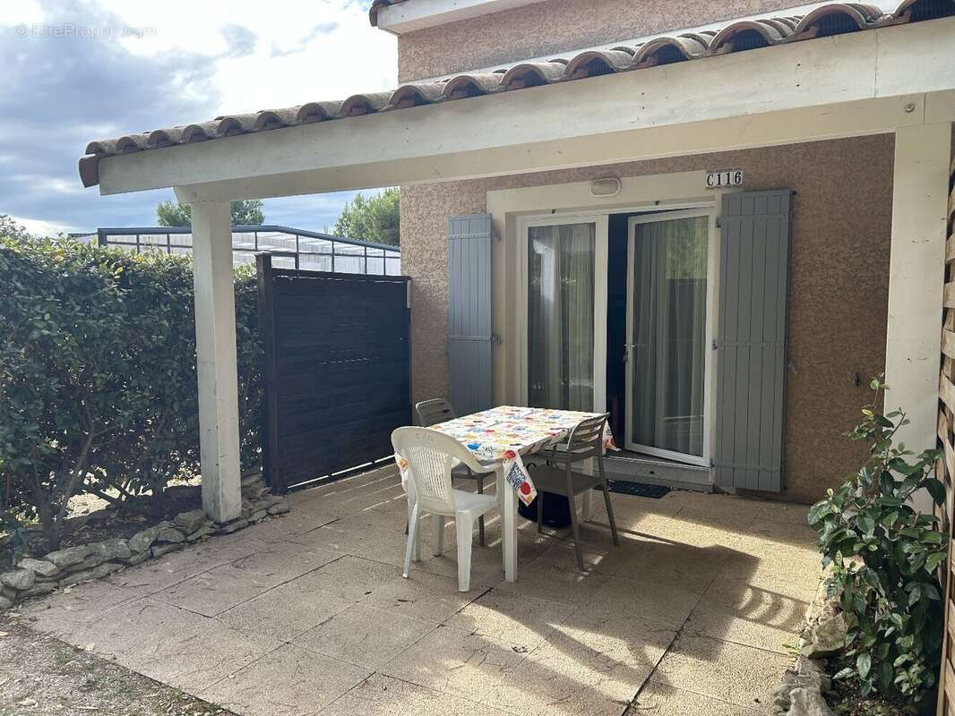 Maison à CALVISSON