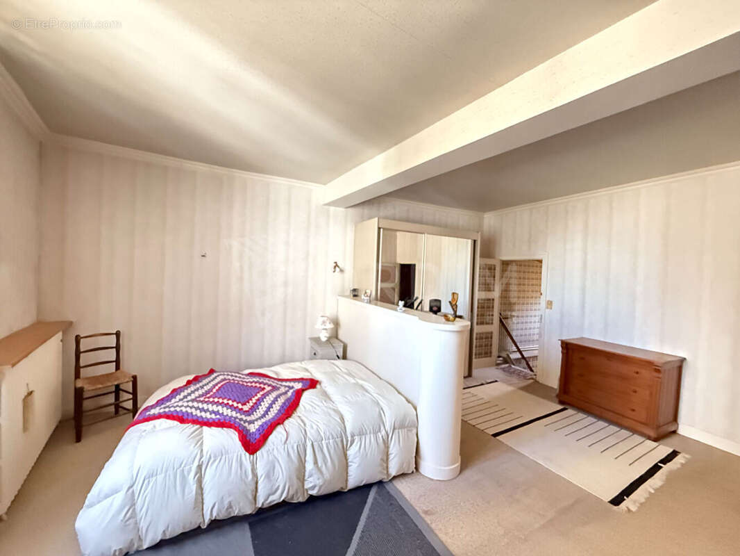 Maison à BONNY-SUR-LOIRE