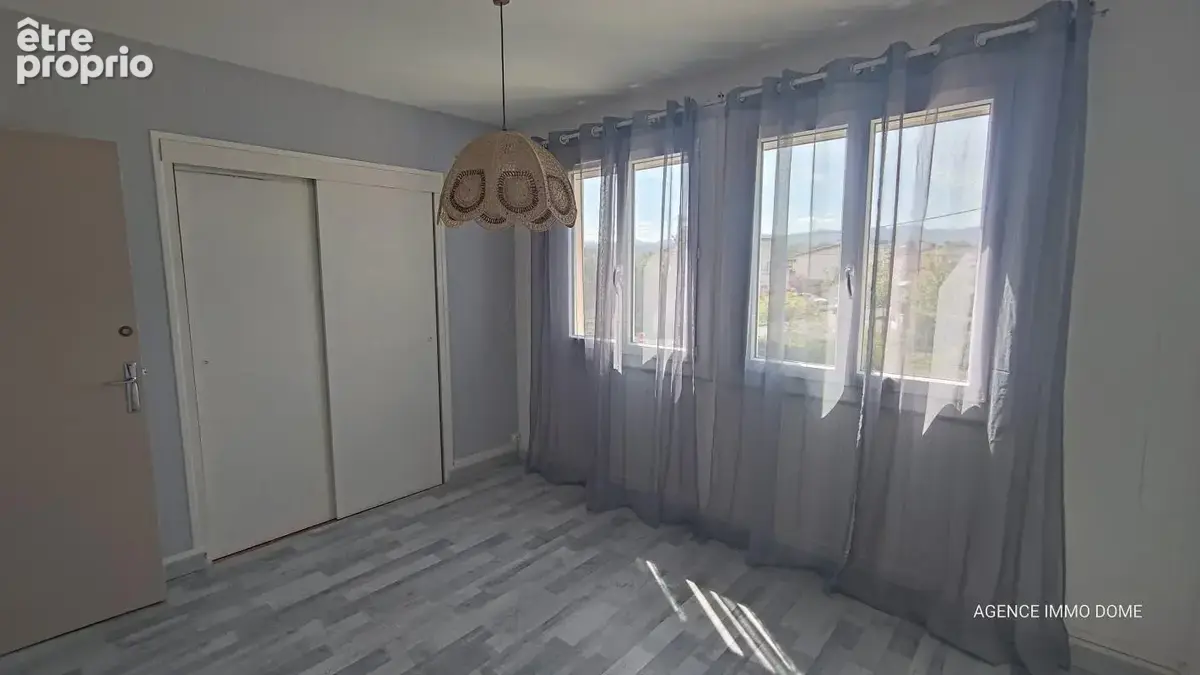 Maison, 8 pièces, 168 m² hab. Terrain. Piscine - photo 13