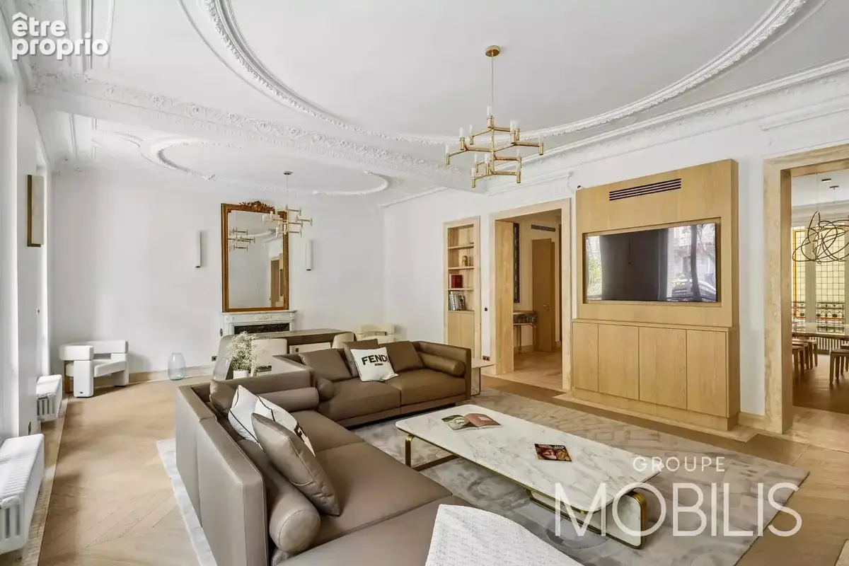 Paris 7e – Cœur du Gros Caillou – Appartement de réception de 208 m²+chambre de service+parking - photo 3