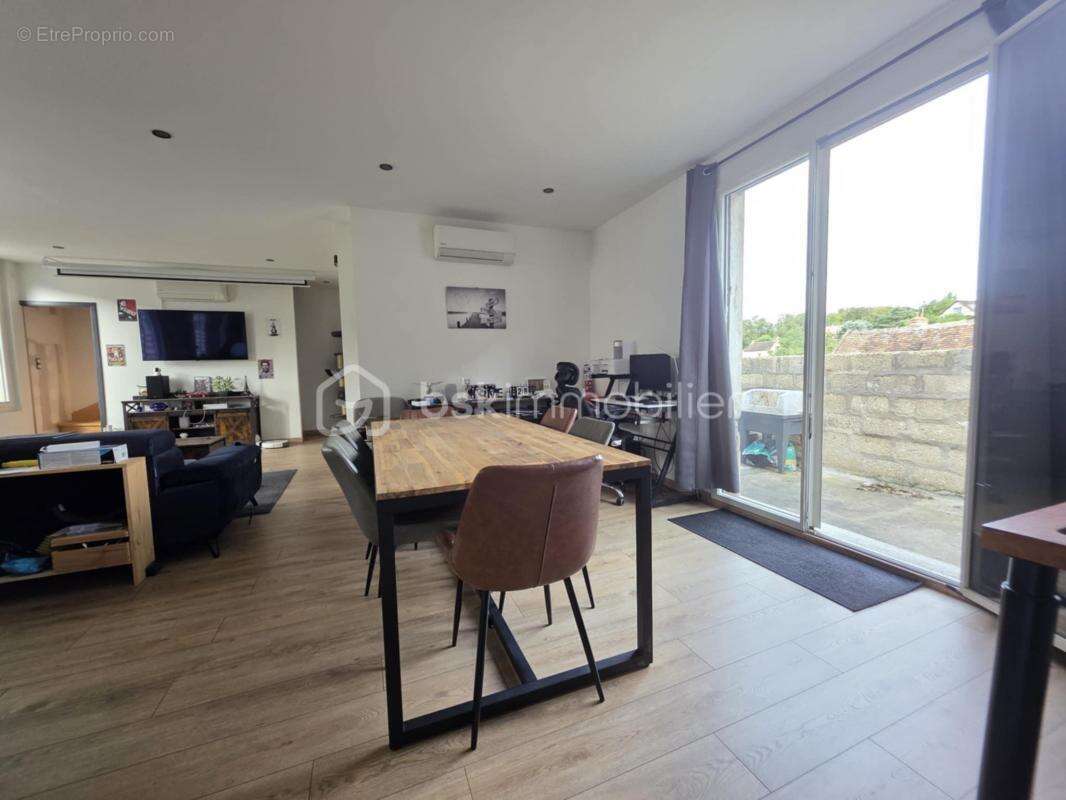 Appartement à NEMOURS