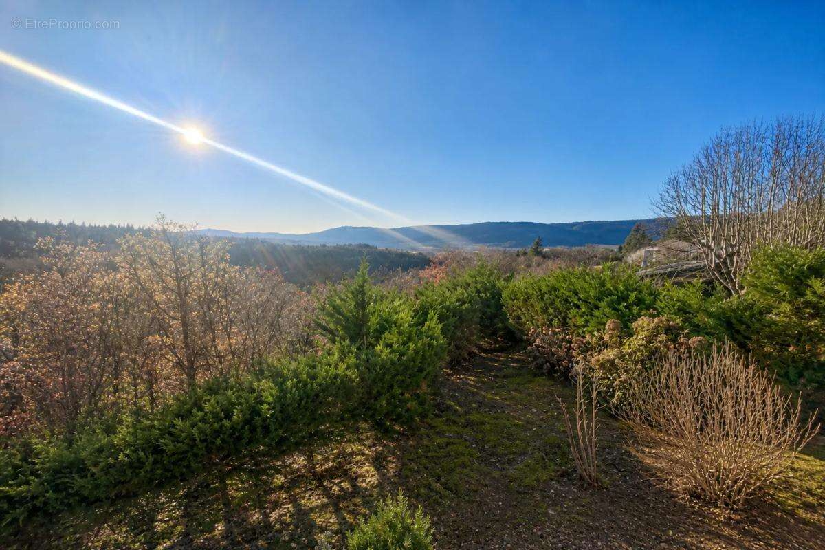 Spacieuse maison à Sault avec grand jardin - photo 15