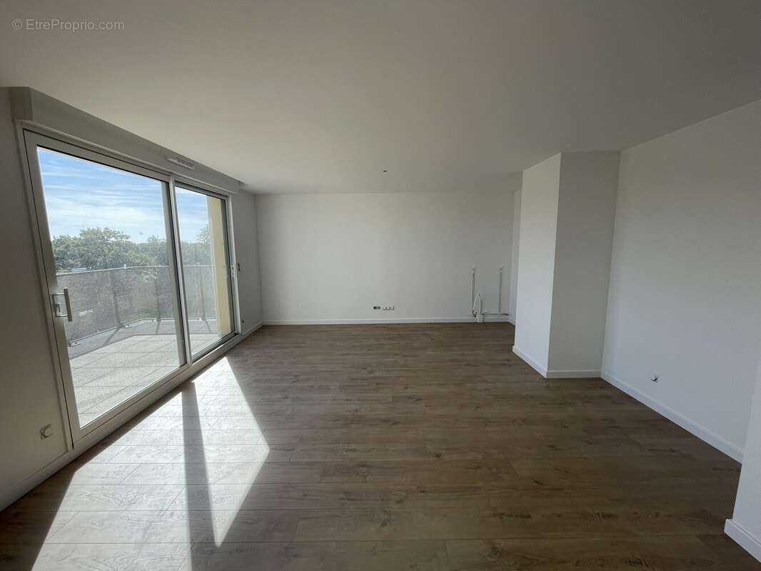 Appartement à VERN-SUR-SEICHE