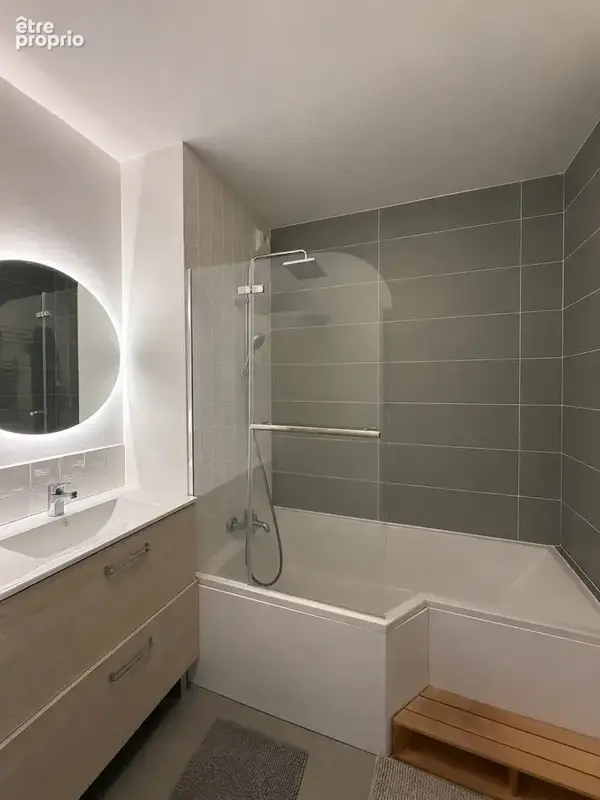 Appartement 63 m² à Vitrolles  - photo 6