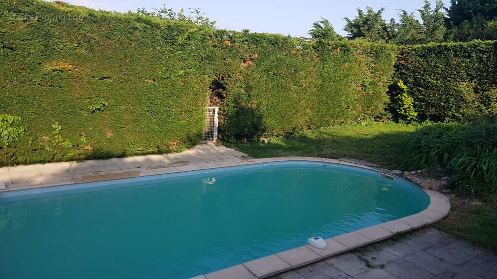 Maison à SAINT-DIDIER-SUR-CHALARONNE