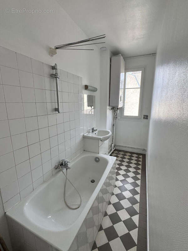 Appartement à COLOMBES