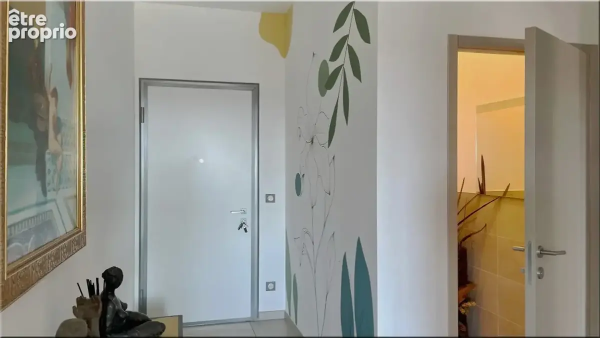Appartement à vendre 4 pièces DIVONNE LES BAINS (01) – Résidence Le Stallion Élégance, terrasse panoramique et vue Mont Blanc - photo 17